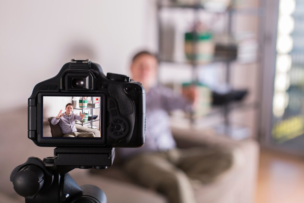 Εκπαιδευτικά Βίντεο από Μεσίτες Ακινήτων